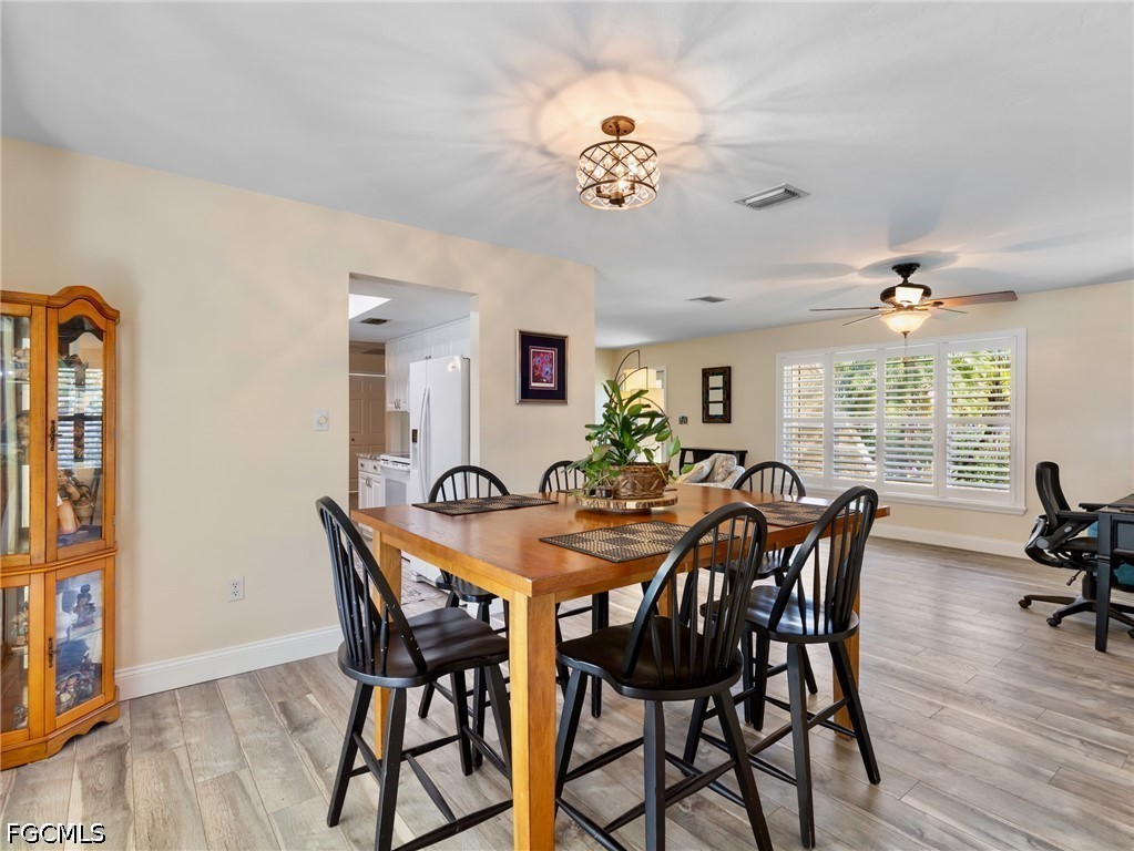 376 Prather DR