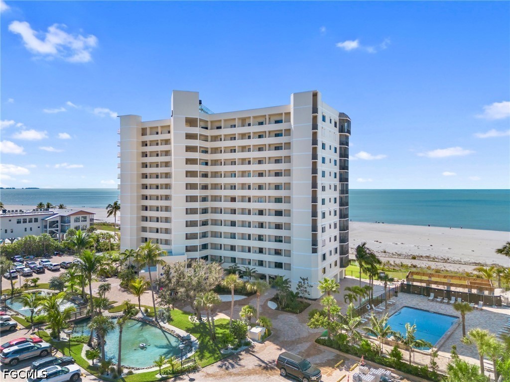 7500 Estero BLVD 203