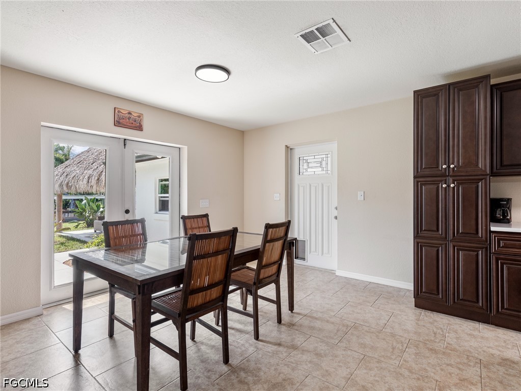 12755 Brewster DR