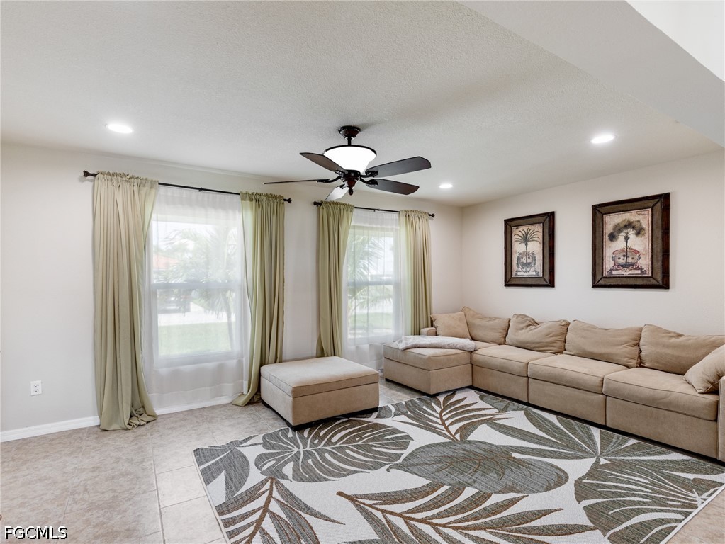 12755 Brewster DR