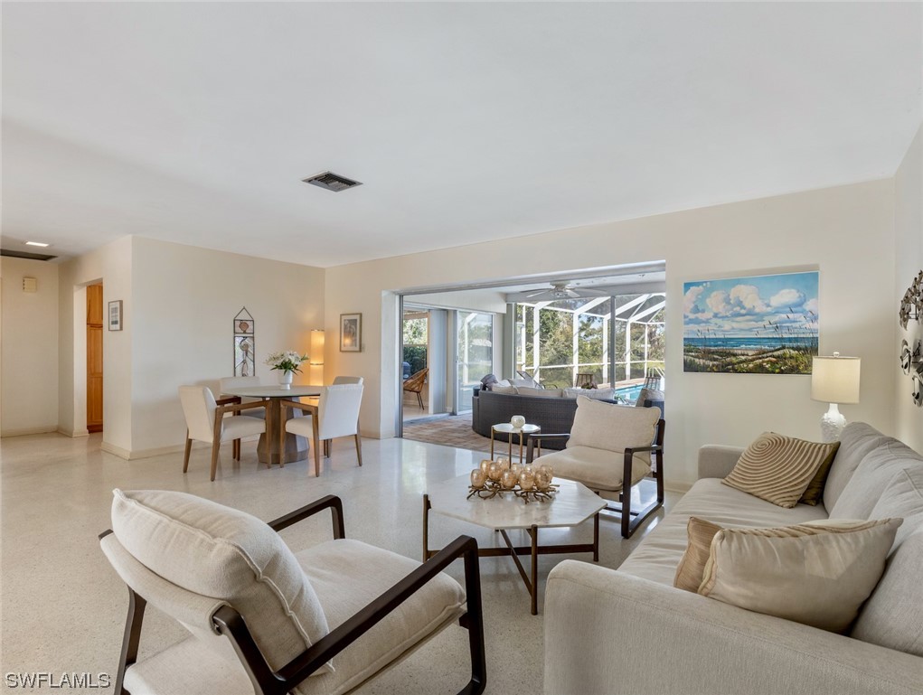 421 Prather DR