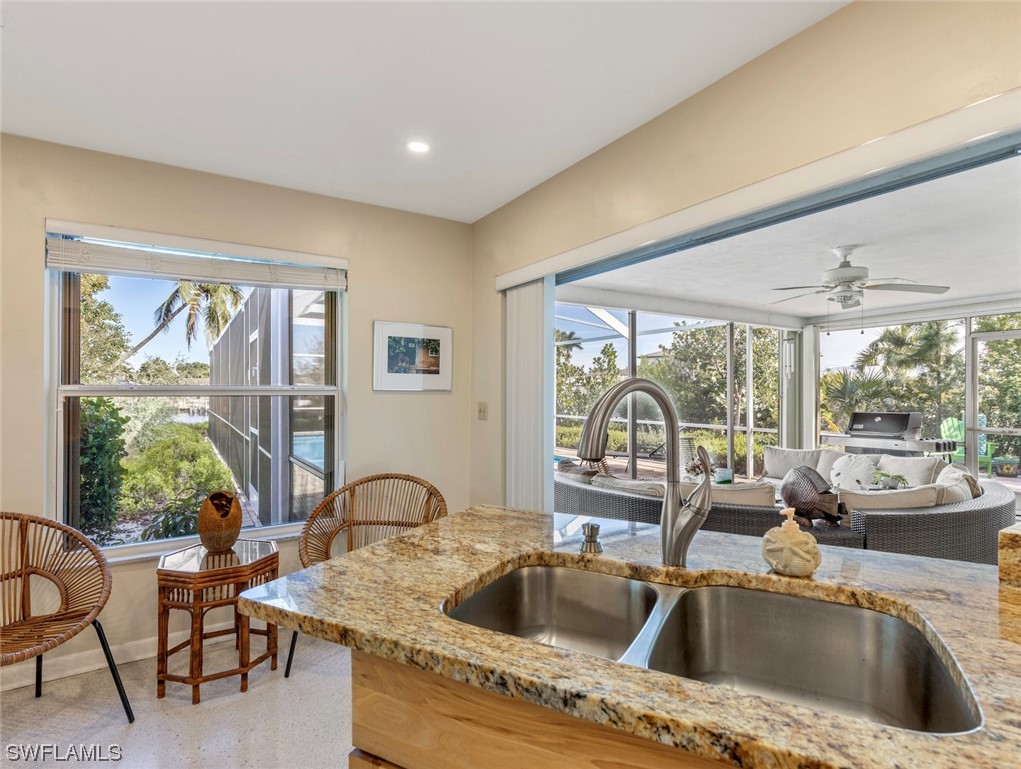 421 Prather DR
