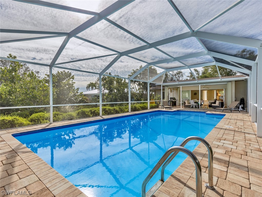 421 Prather DR