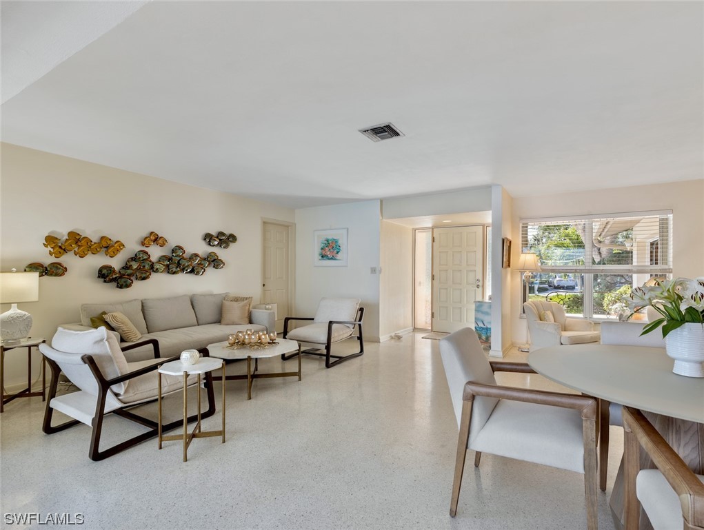 421 Prather DR