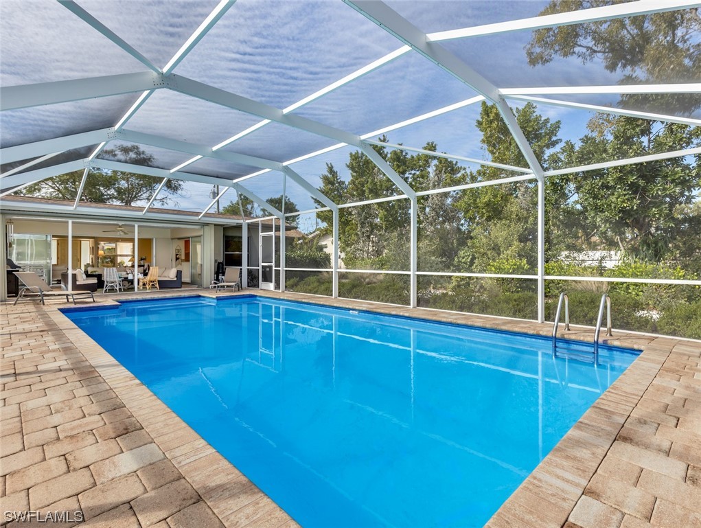 421 Prather DR