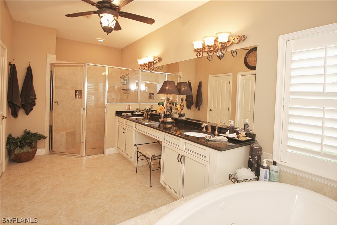 15790 Caloosa Creek CIR