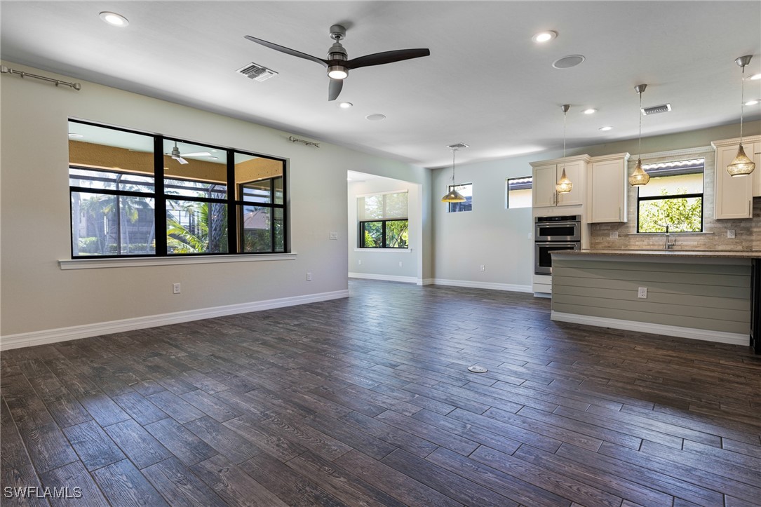 14730 Laguna DR