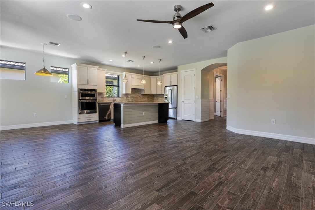 14730 Laguna DR