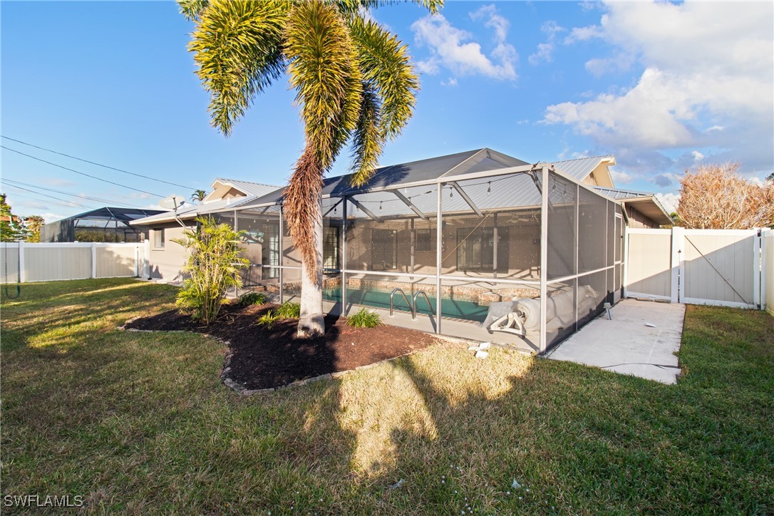 3738 SE 3rd PL