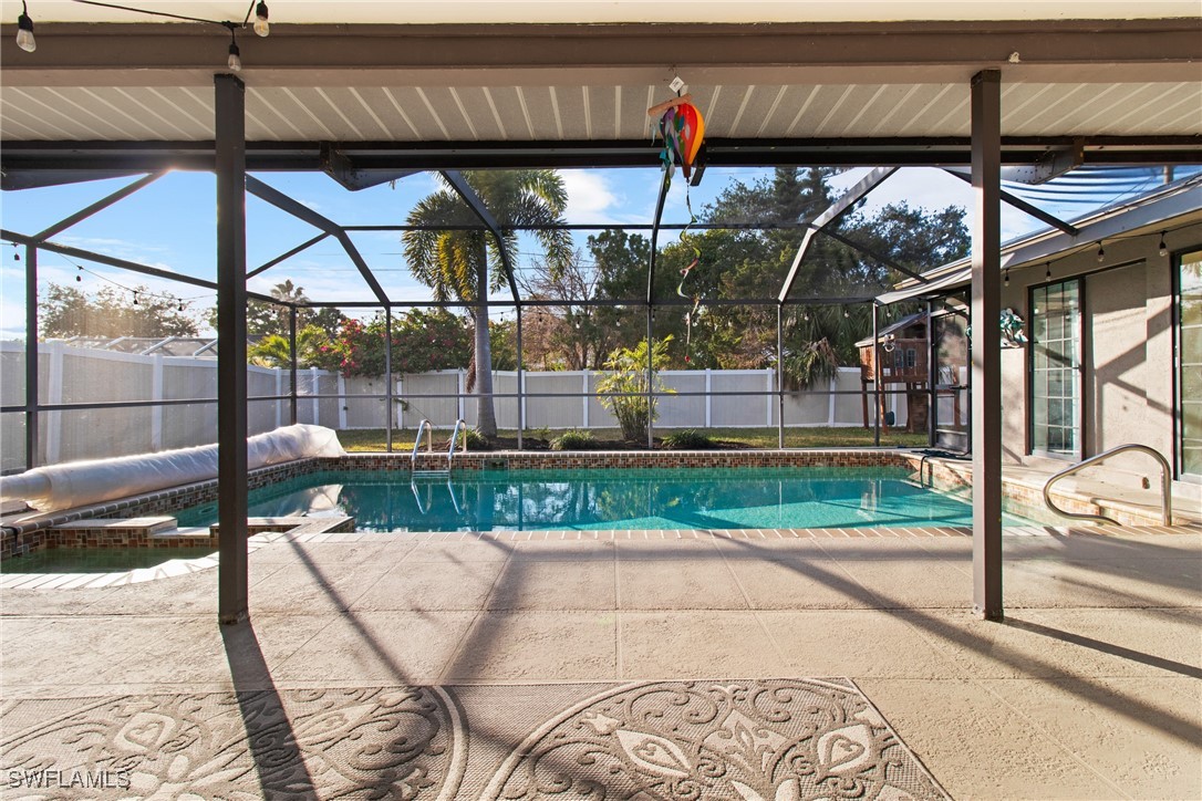 3738 SE 3rd PL