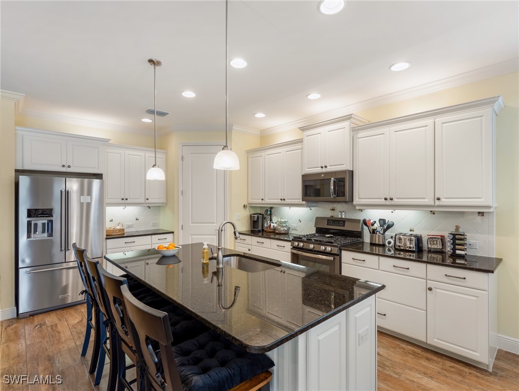 7778 Cypress Walk DR