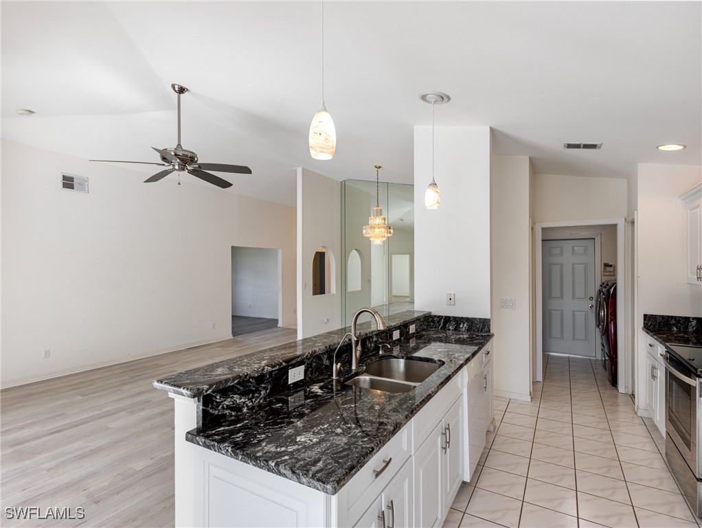 8598 Manderston CT