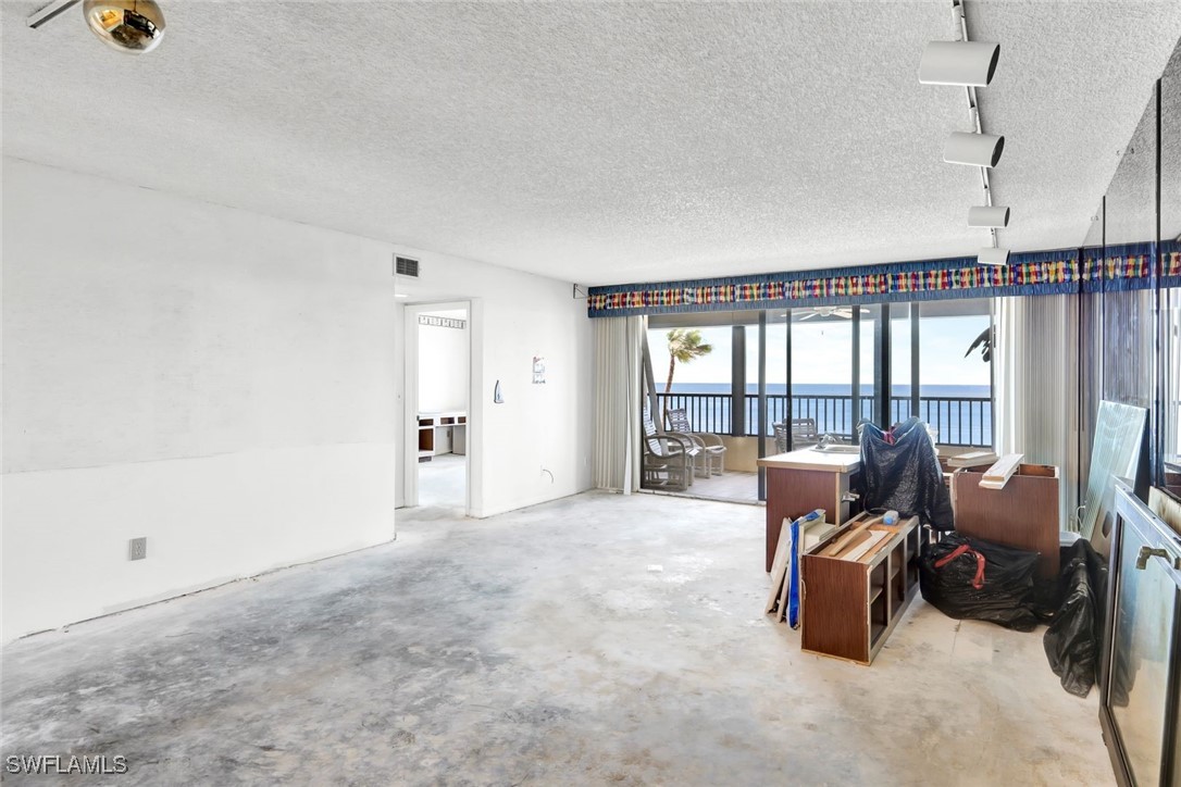 15021 Punta Rassa RD 403