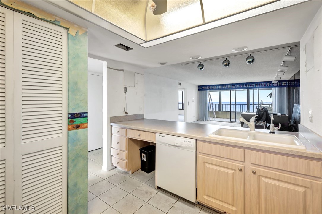 15021 Punta Rassa RD 403