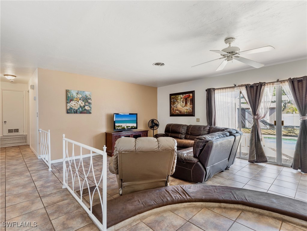 2107 Woodland BLVD