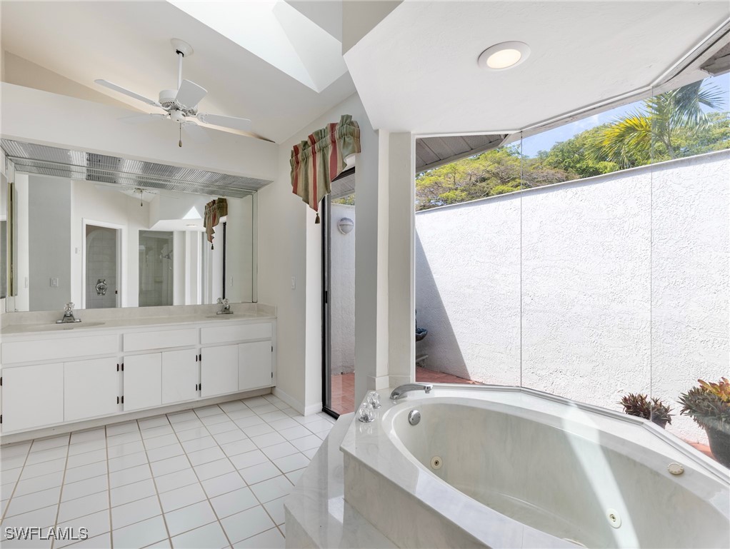 9714 Caloosa Yacht and Racquet Club DR