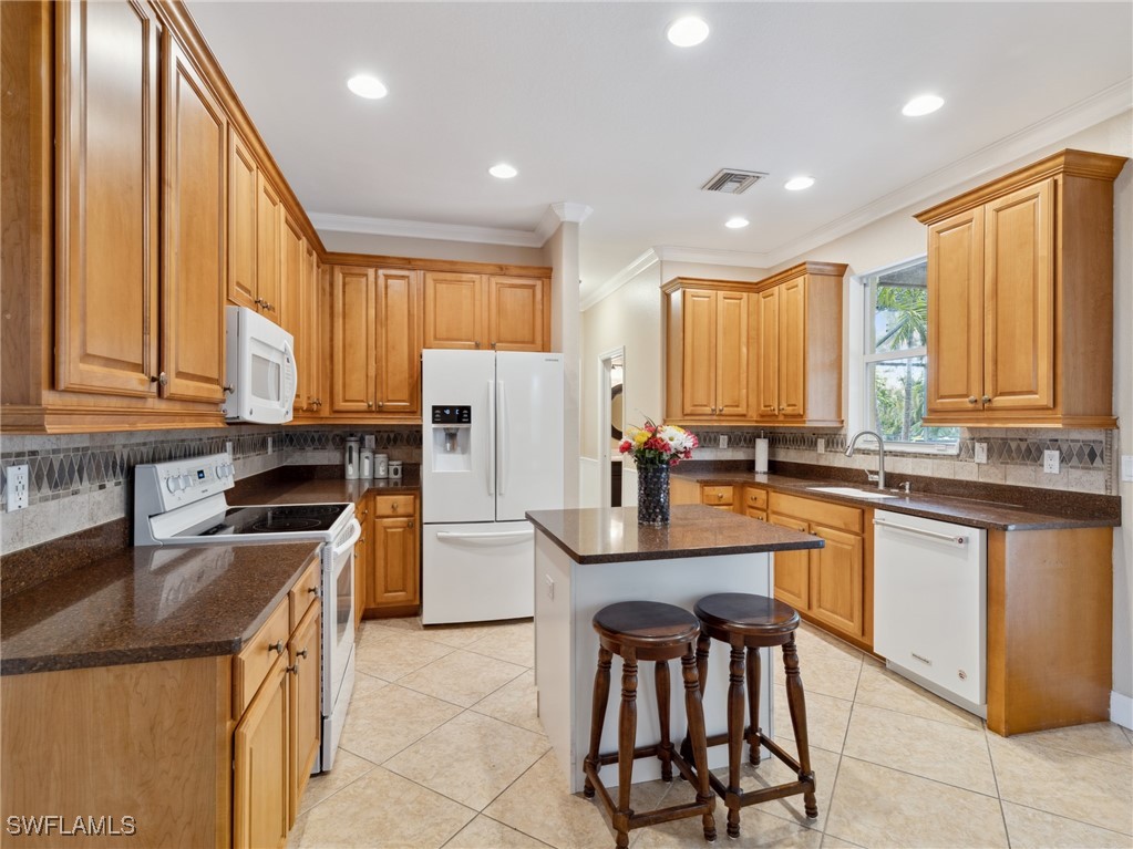 15459 Briarcrest CIR