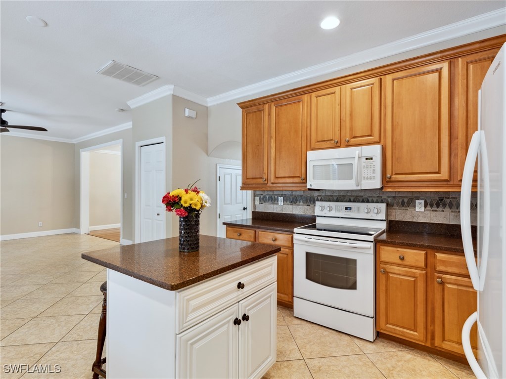 15459 Briarcrest CIR