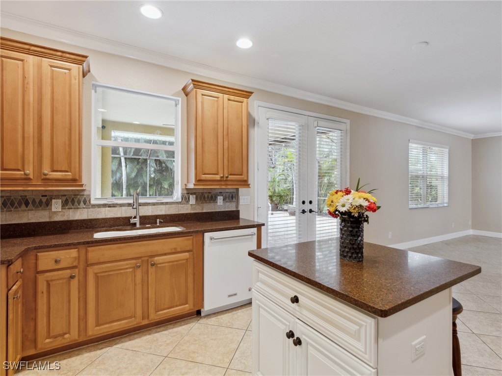 15459 Briarcrest CIR