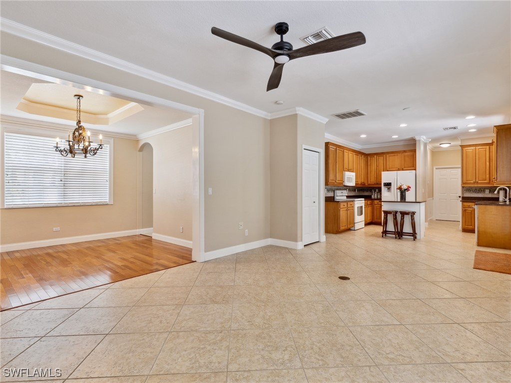 15459 Briarcrest CIR
