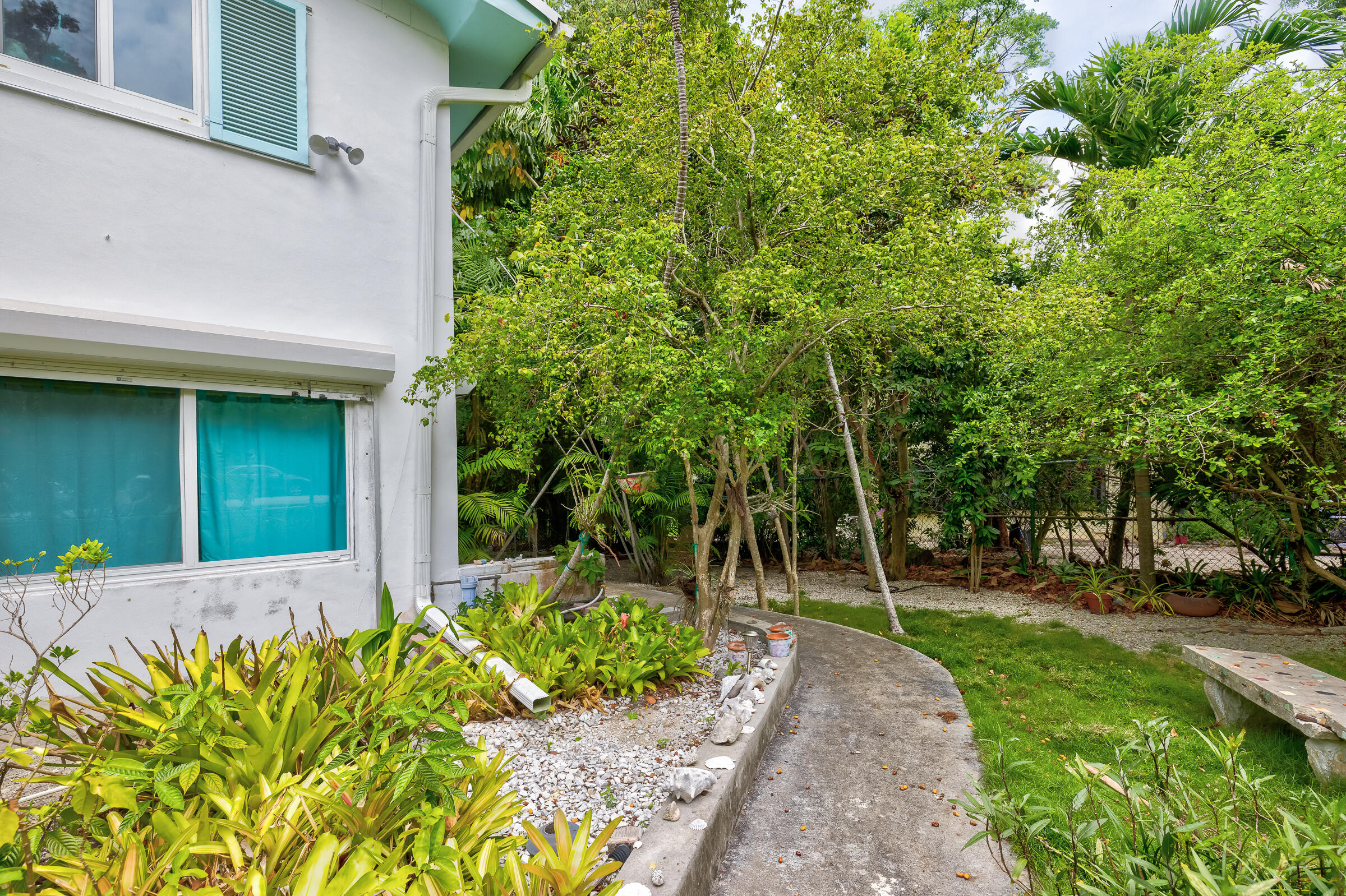 132 E Shore Drive
