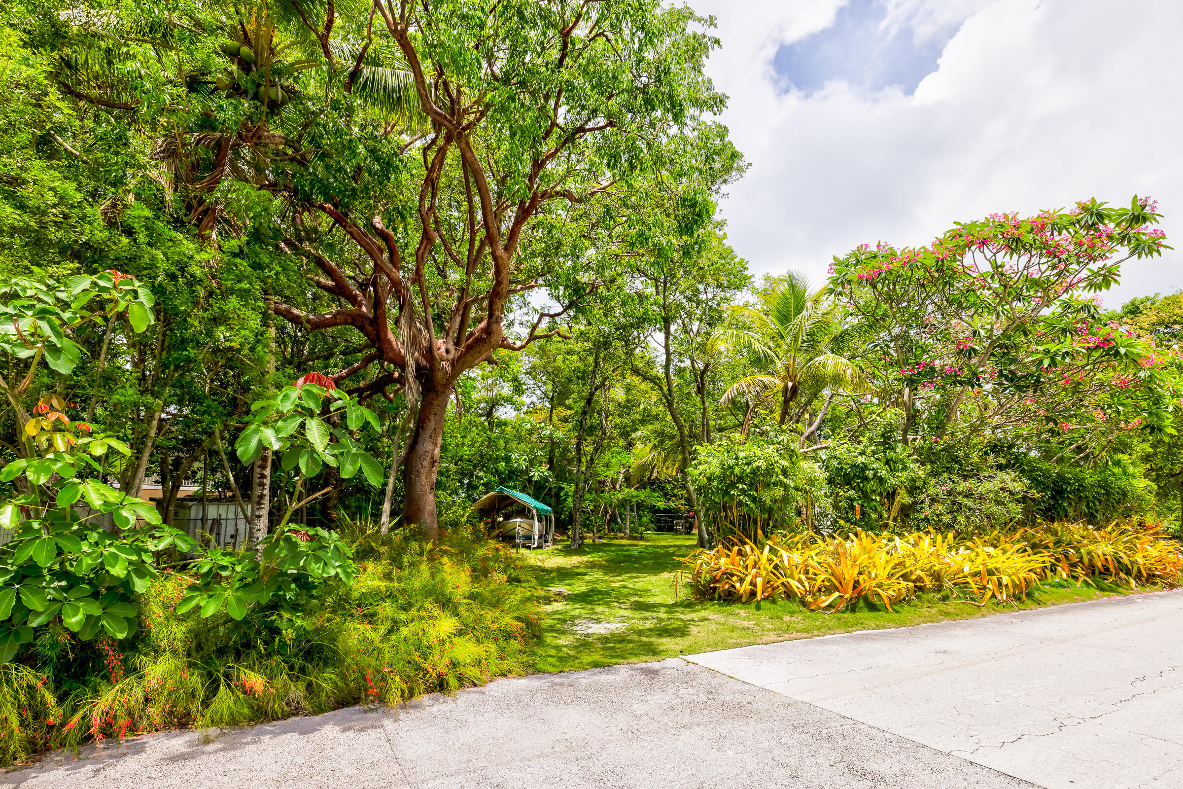 132 E Shore Drive