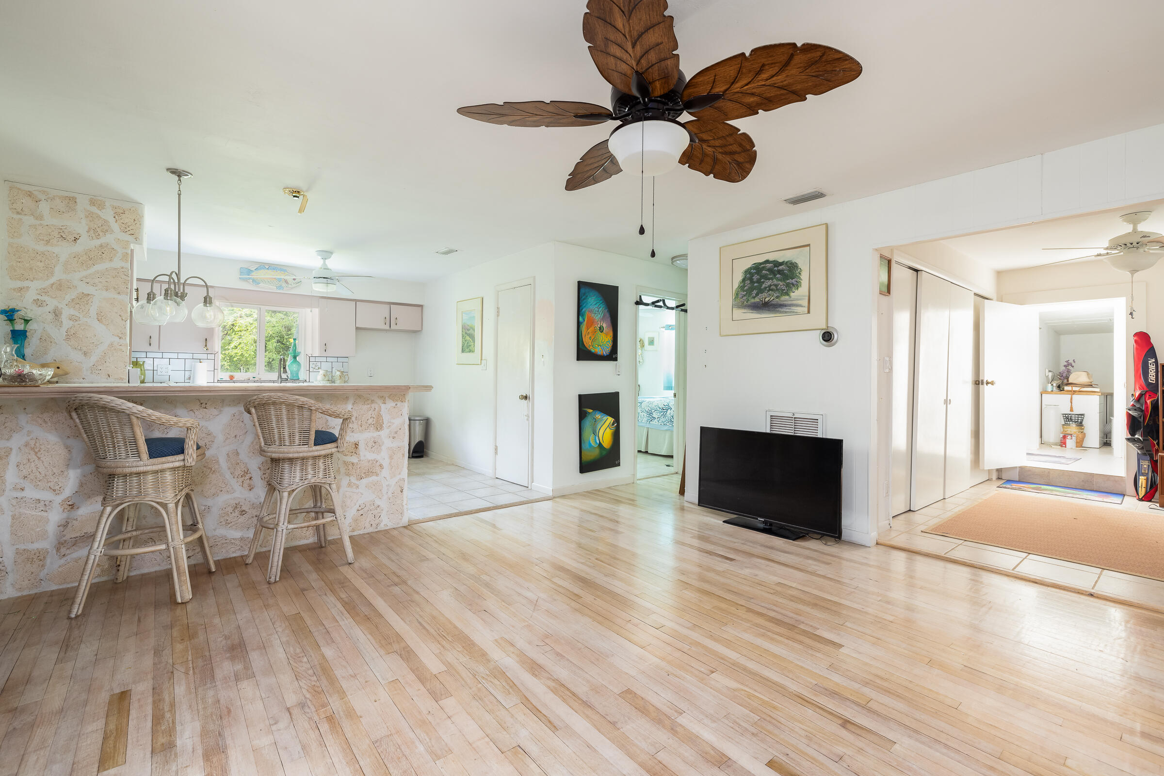 132 E Shore Drive