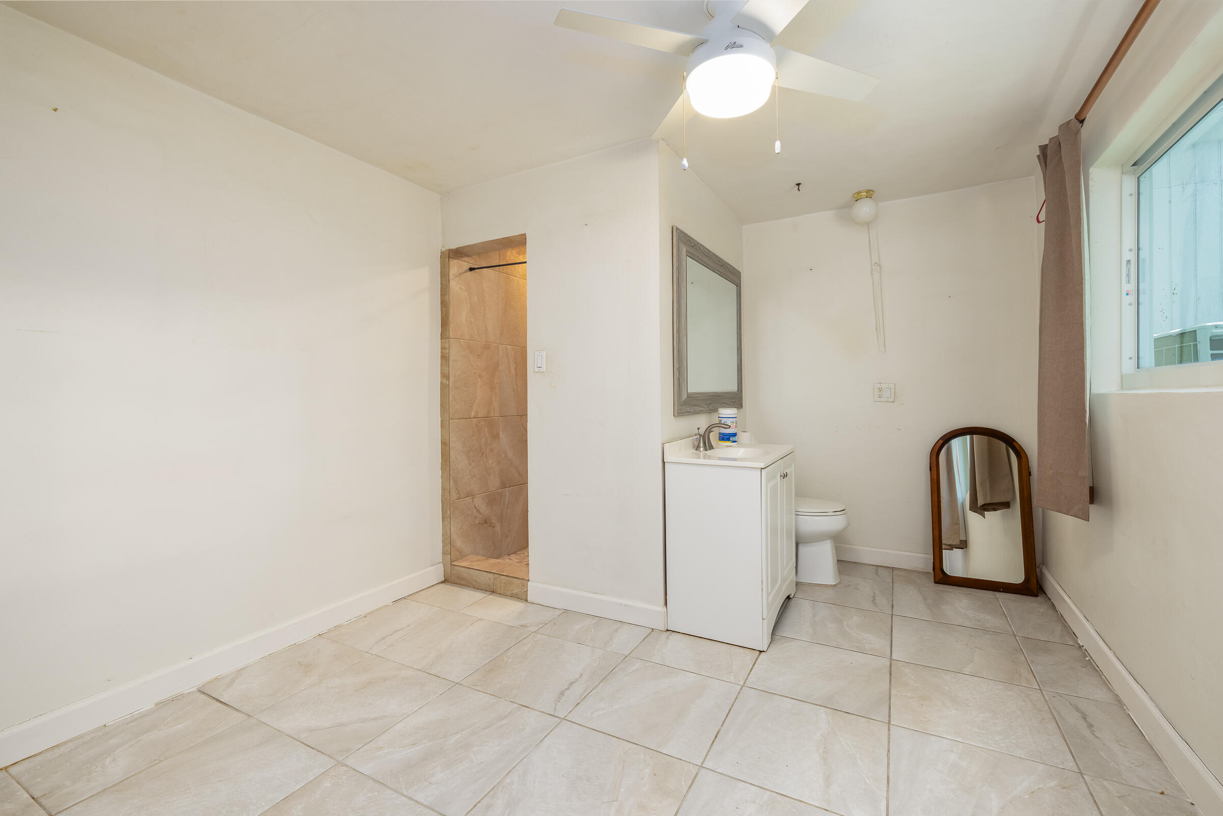 132 E Shore Drive
