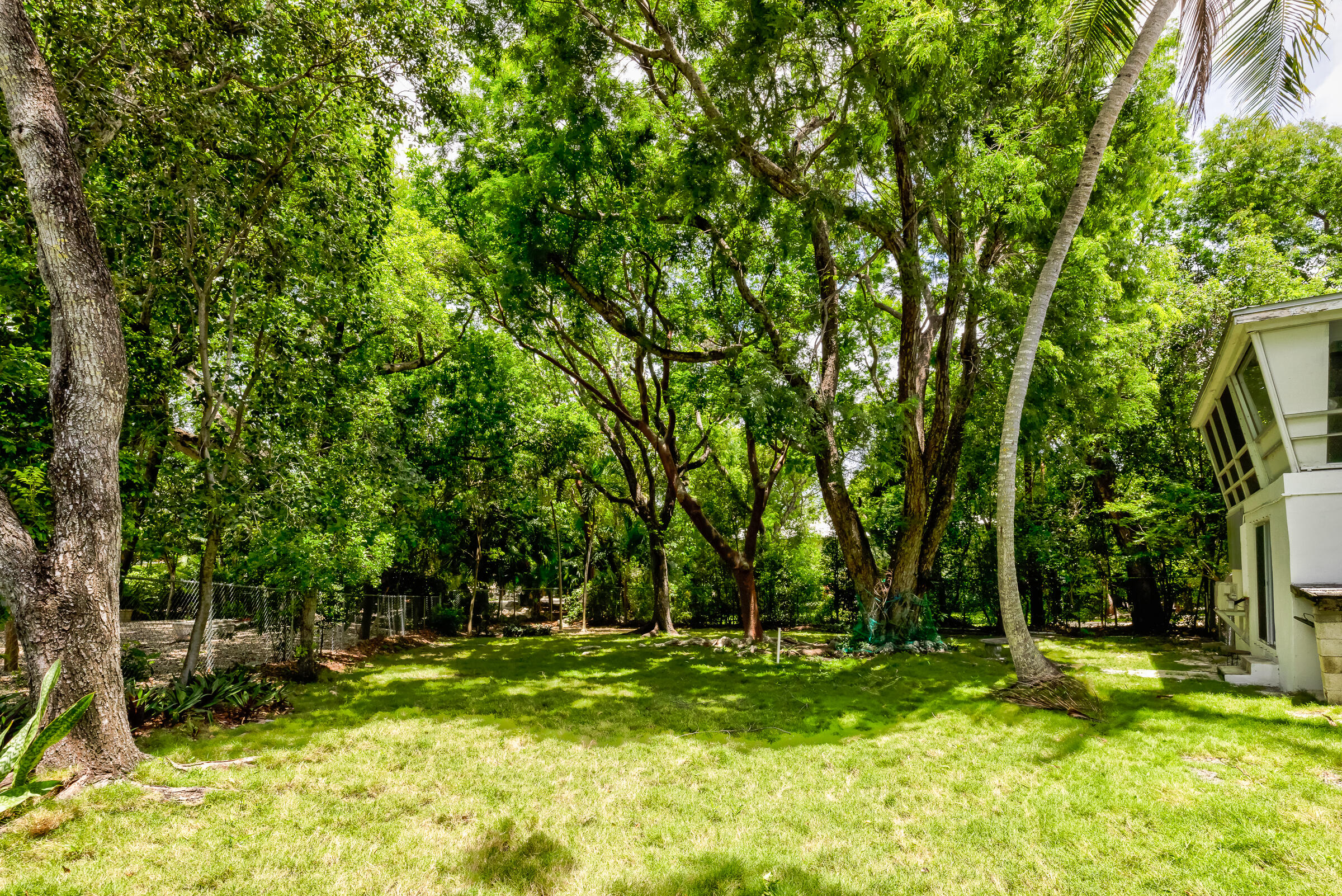 132 E Shore Drive