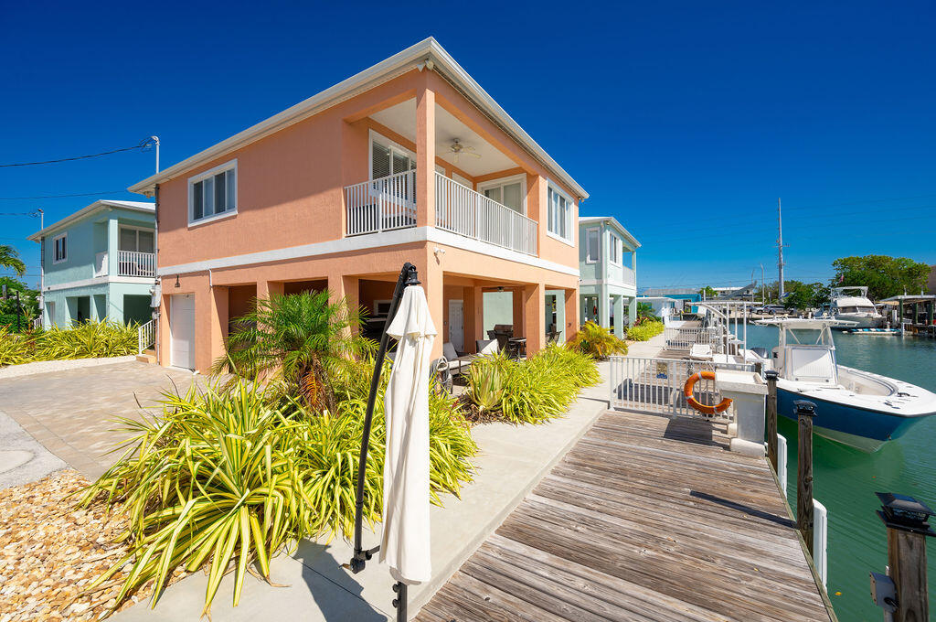 11284 3Rd Avenue Ocean Avenue