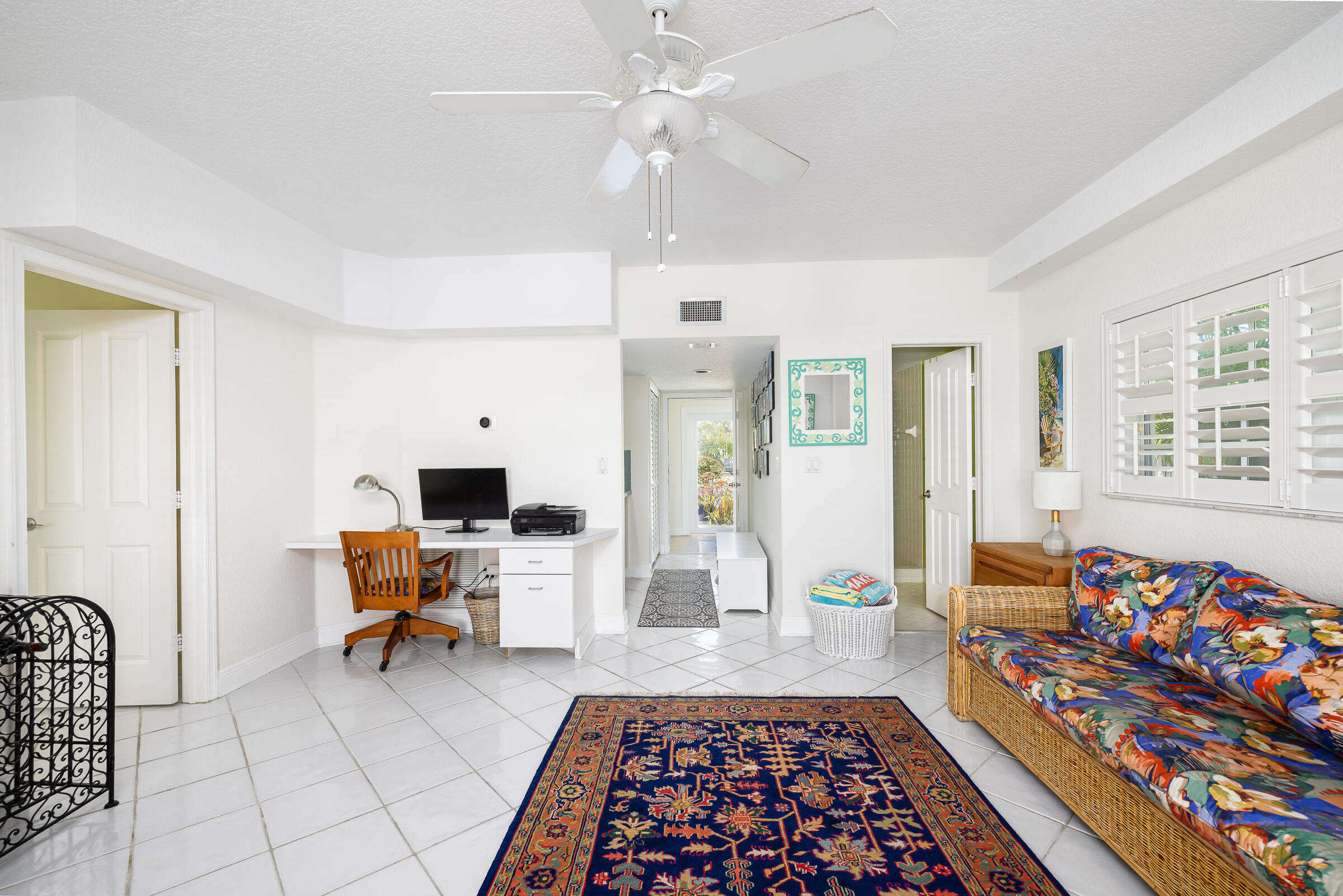 112 Leoni Drive