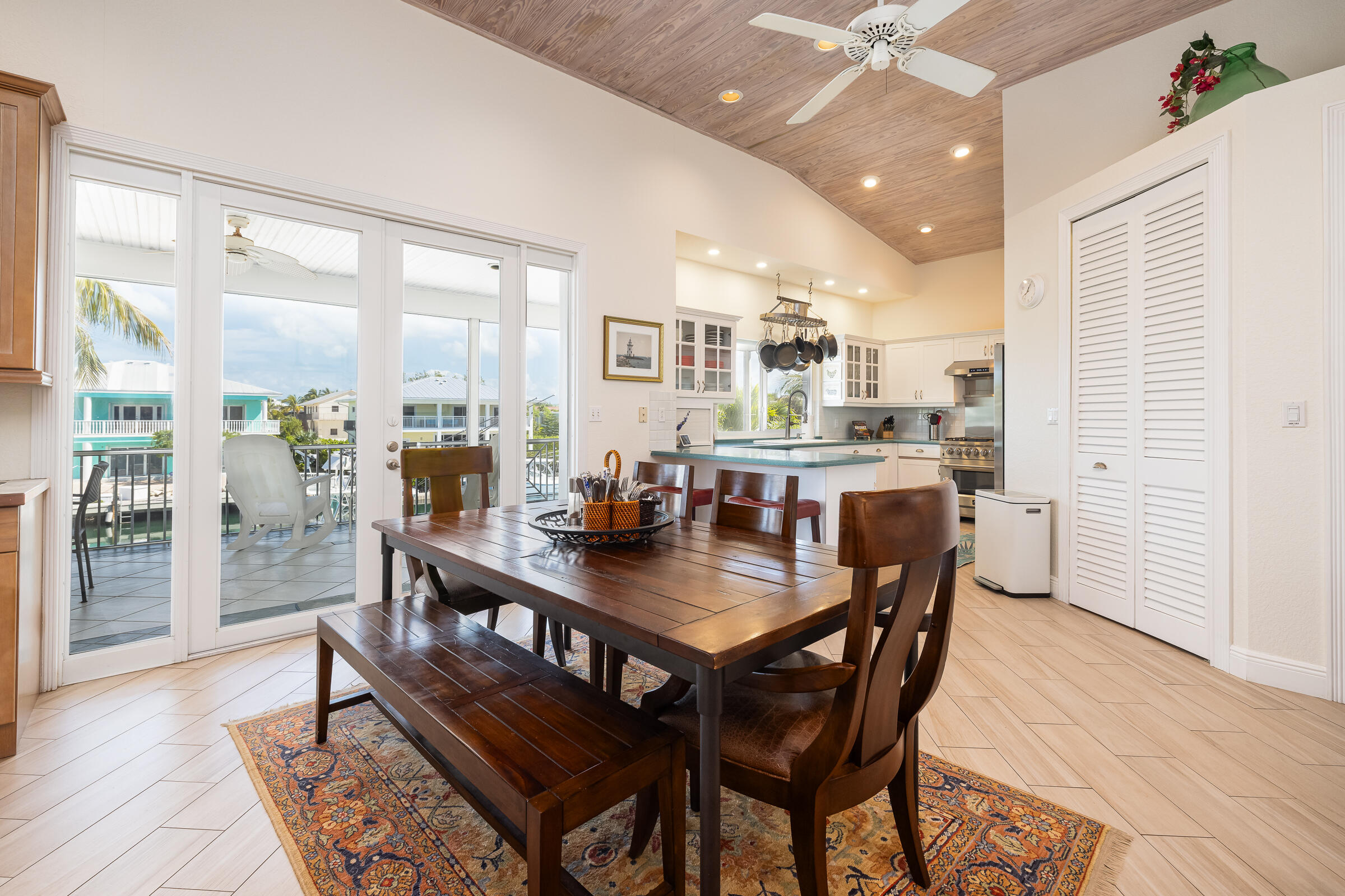 112 Leoni Drive
