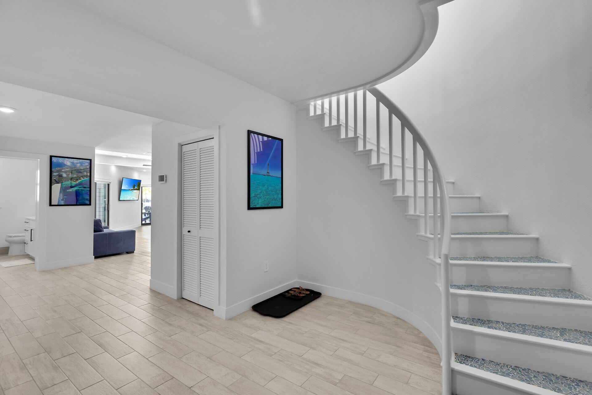 362 E Seaview Drive