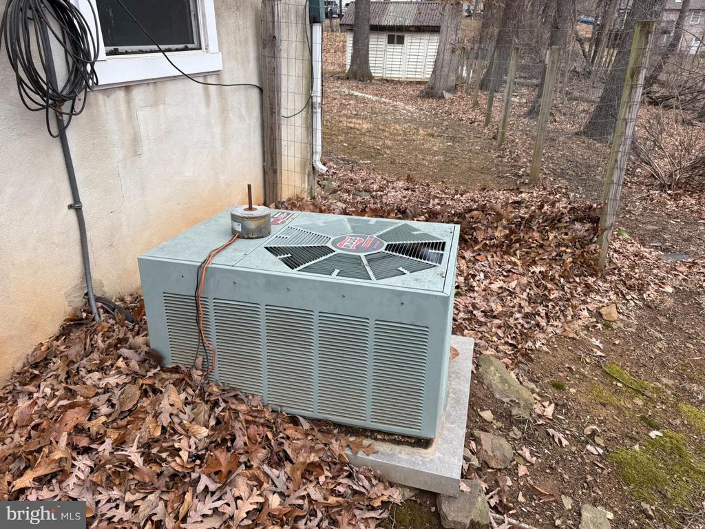 6 Winter Trl