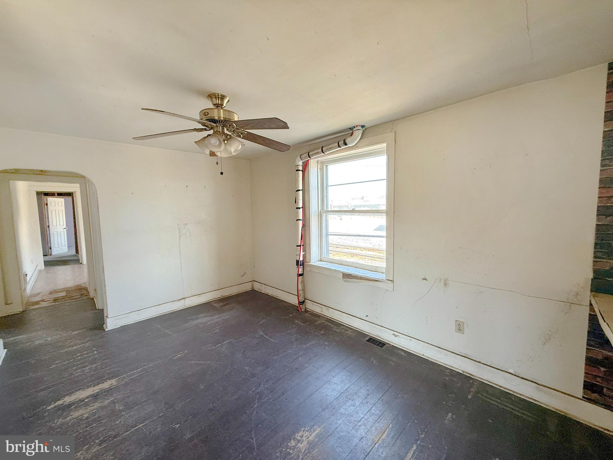 21 Upper Bermudian Rd