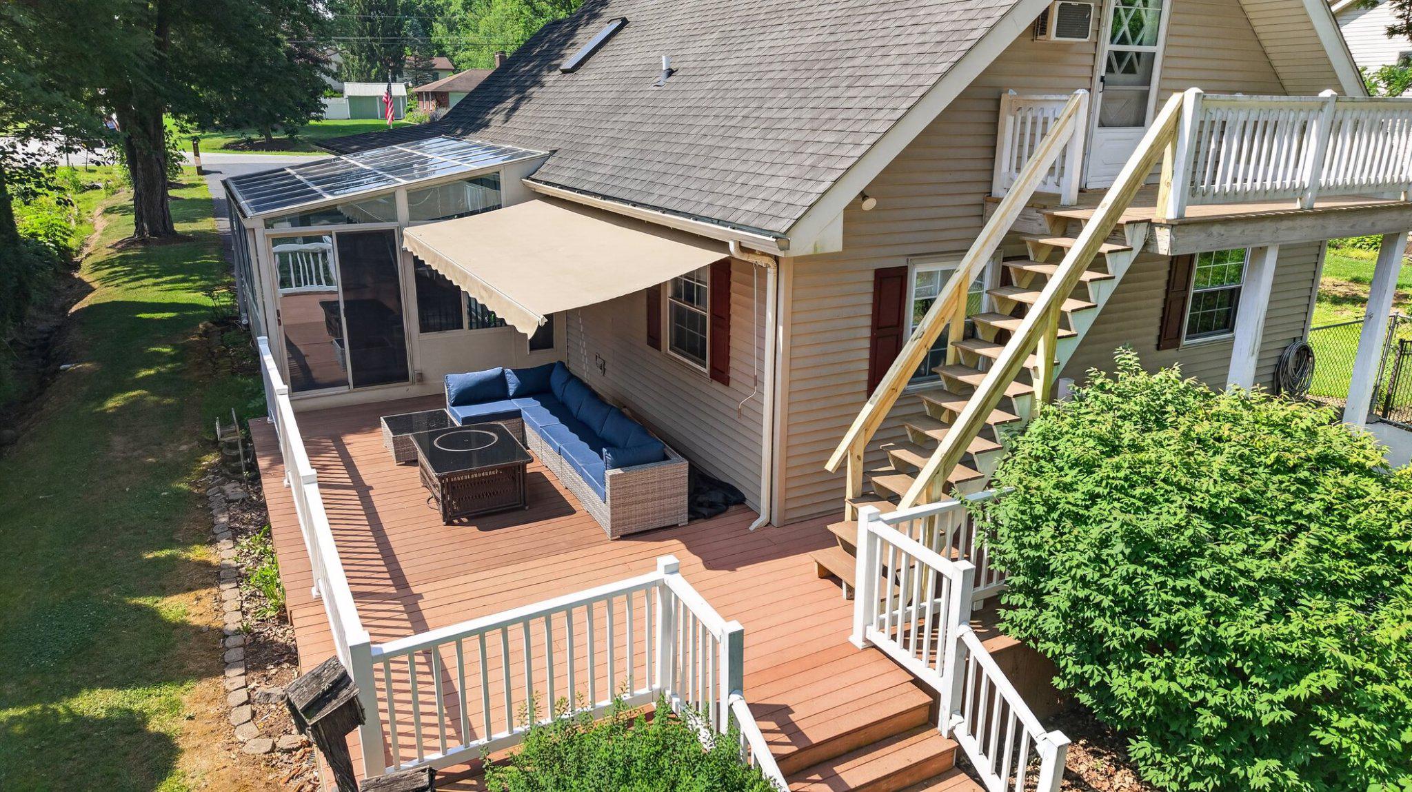 15 HOWARD DRIVE