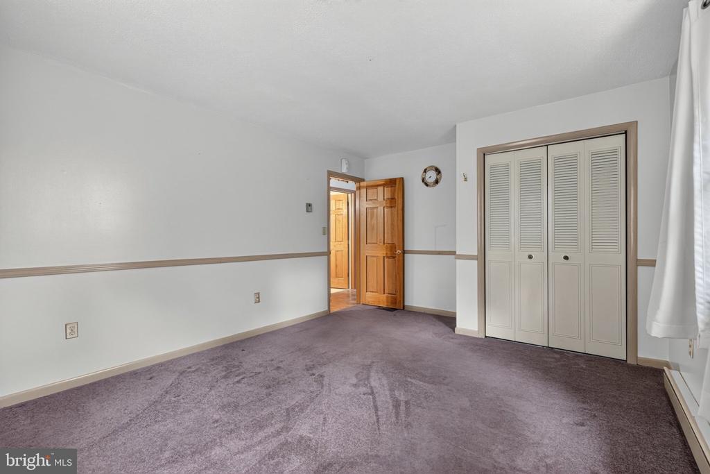 15 HOWARD DRIVE