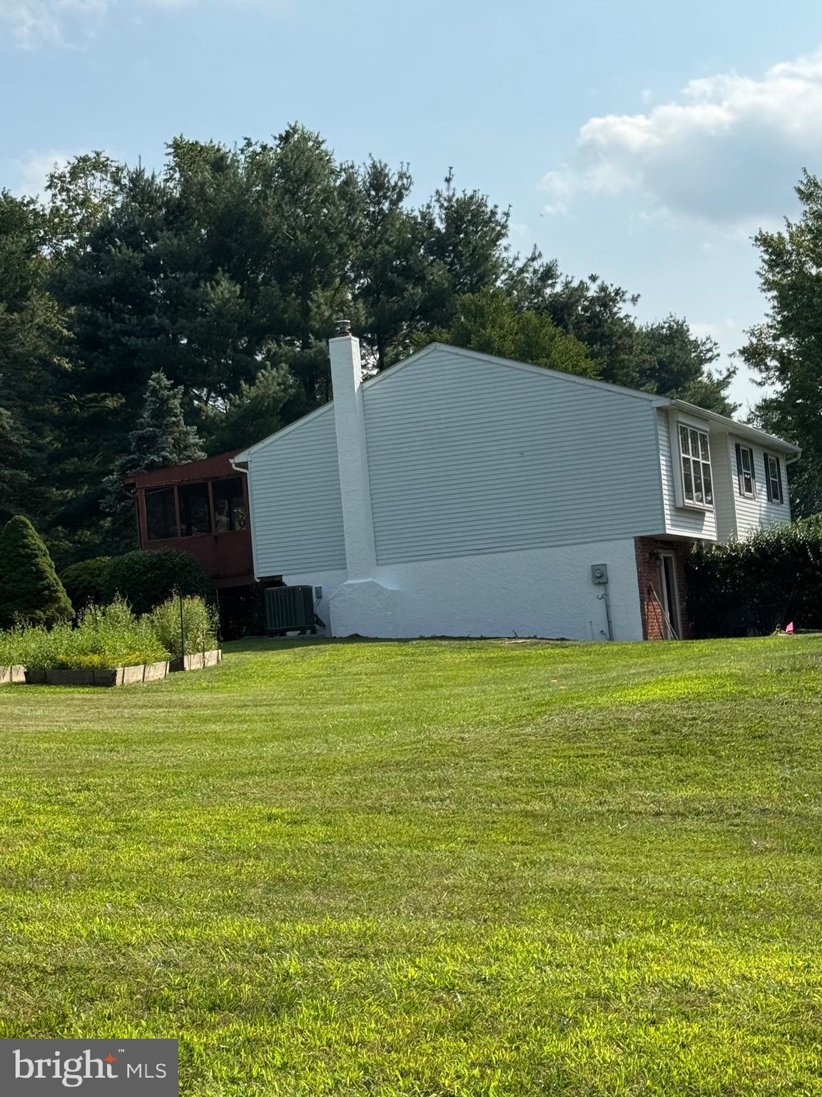 35 BEVERLY DRIVE