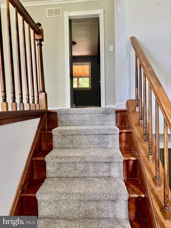 35 BEVERLY DRIVE