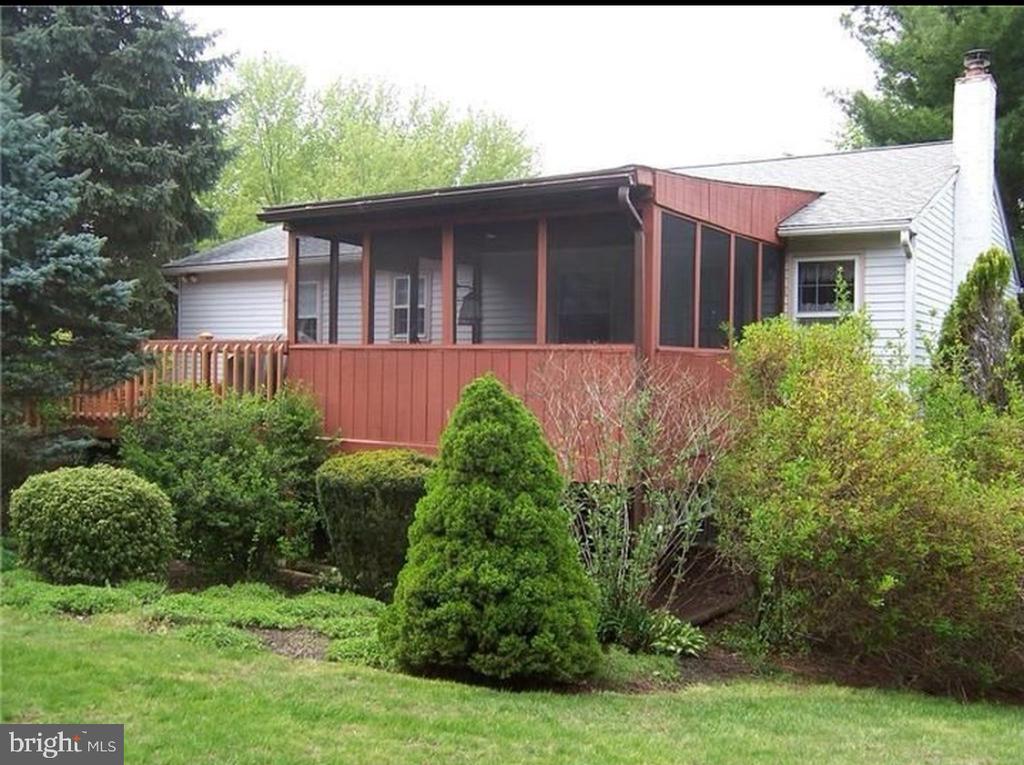 35 BEVERLY DRIVE