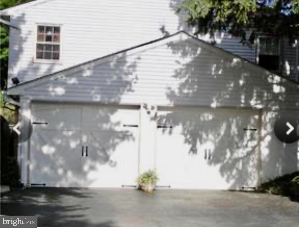 35 BEVERLY DRIVE