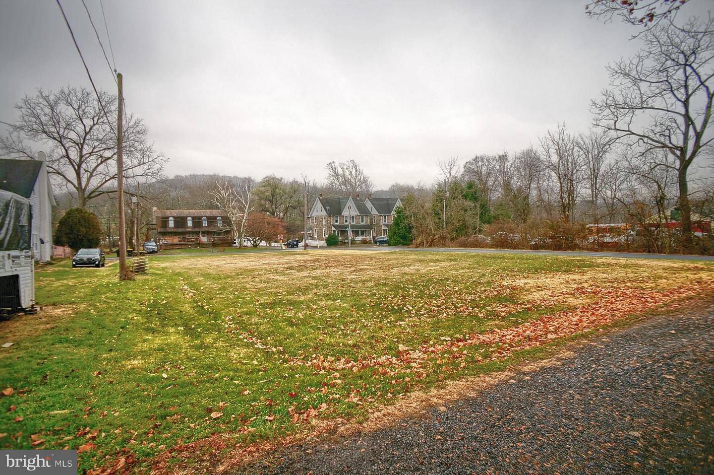 3202 Route 212