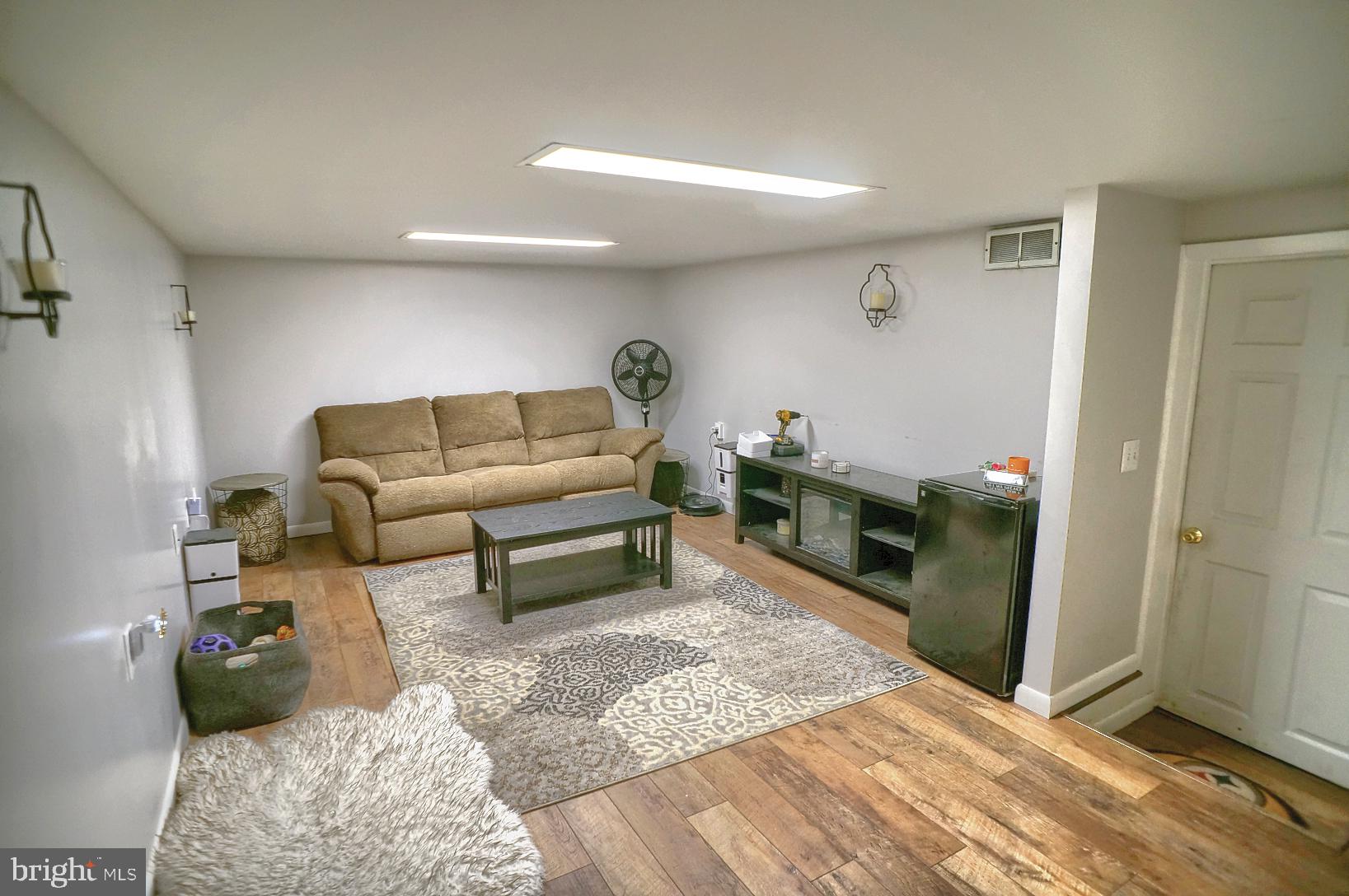 311 Sample Bridge Rd