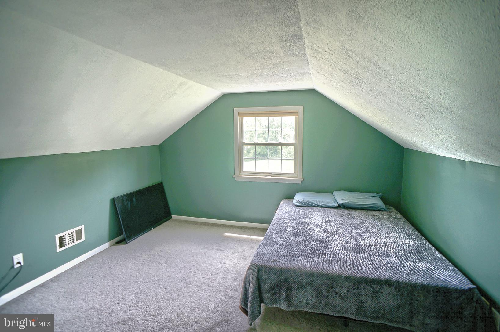 311 Sample Bridge Rd