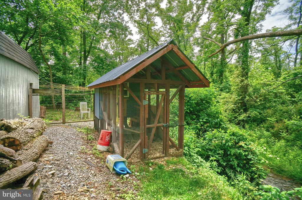 311 Sample Bridge Rd