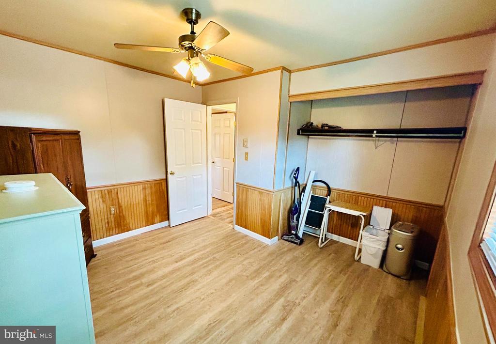 27 Sunset Dr