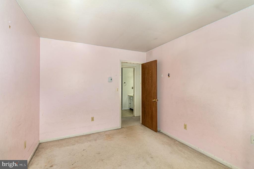 69 Faith Cir