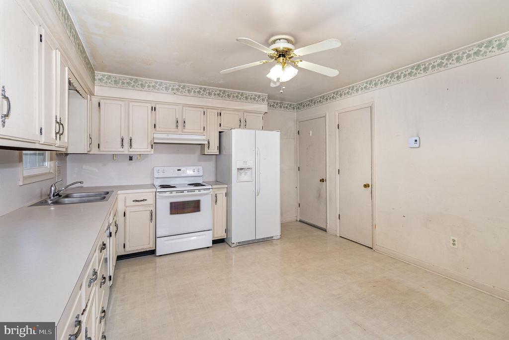 69 Faith Cir
