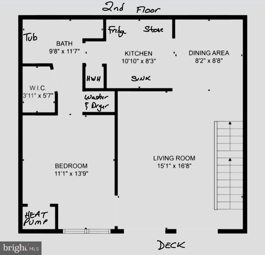 640 Geneva Dr #13