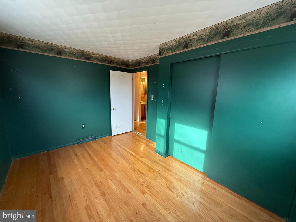 426 Linden St